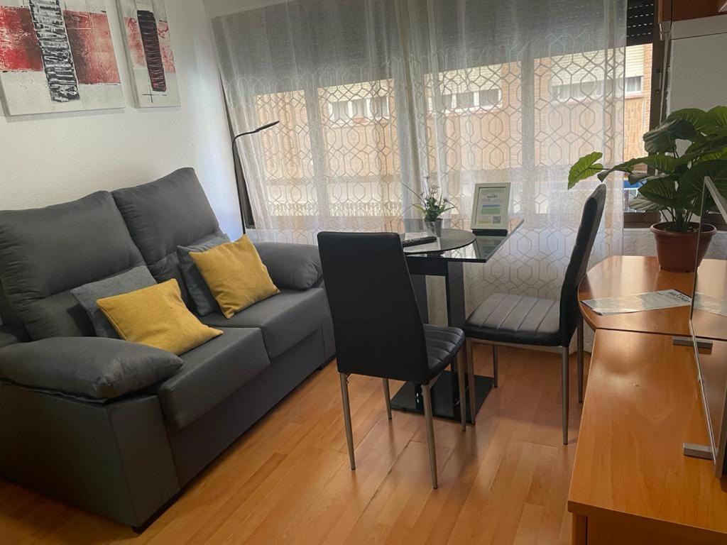 Apartamento De 1 Dormitorio En Buena Ubicacion Apartment Albacete Ngoại thất bức ảnh